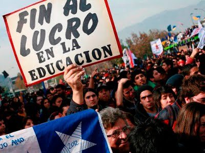 Lucro educacional genera masivos despidos en universidades de Chile