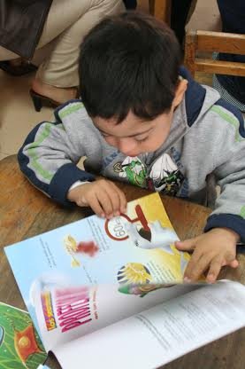 LIBRO VIAJERO RECOPILA CUENTOS ESCRITOS POR FAMILIAS DE JARDÍN INFANTIL PANTERA ROSA