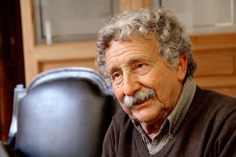 Por Marcel Garcés Muñoz: ALEJANDRO ROJAS: UNA VIDA DE COHERENCIA  Y SUEÑOS DE FUTURO