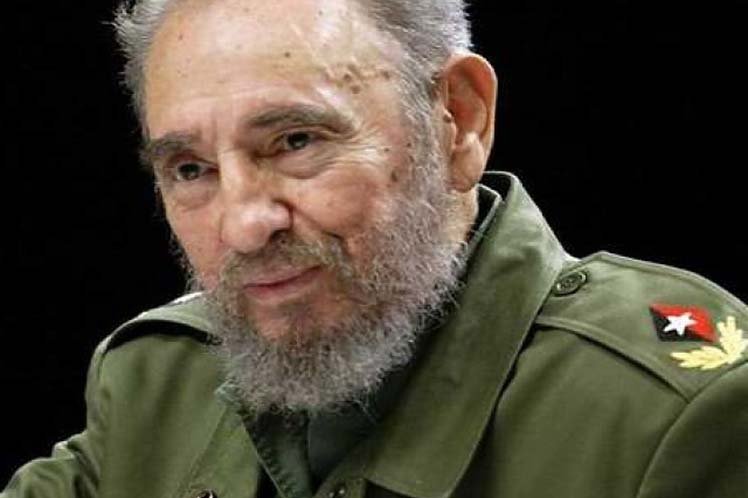 A 96 años de su nacimiento: Lanzan iniciativa “Centro Fidel Castro Ruz – Chile”