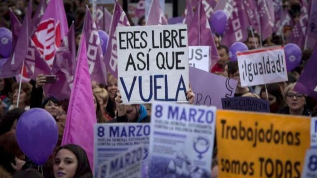 Senadoras DC, PS y RN piden al gobierno patrocinar proyecto que establece feriado cada 8 de marzo