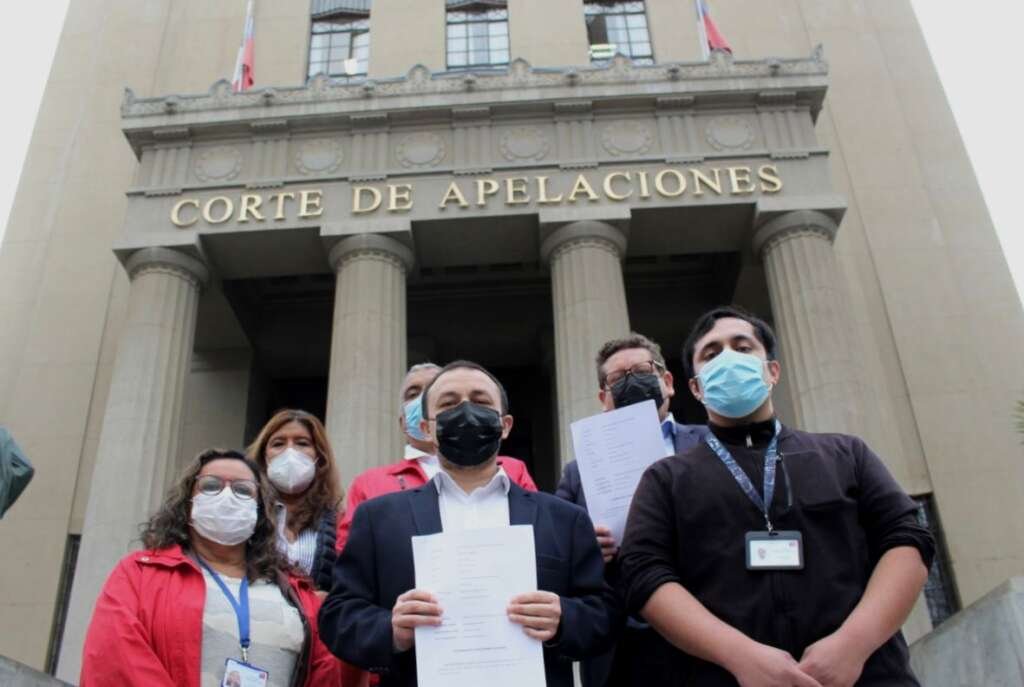 Presentan recurso de protección por el no pago de grado a auxiliares de Hospital Van Buren