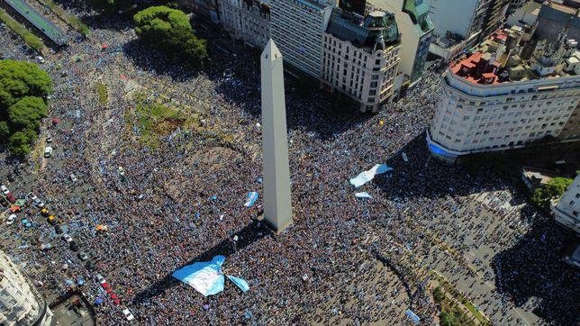 Argentina abraza a sus campeones