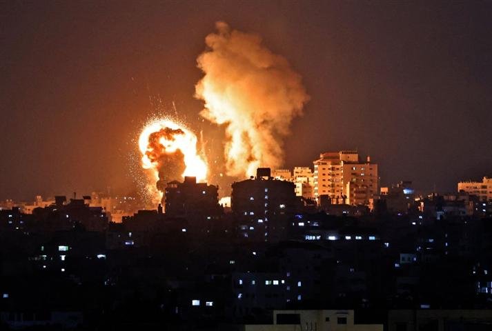 Bombardeos israelíes contra Gaza causaron numerosos muertos y heridos