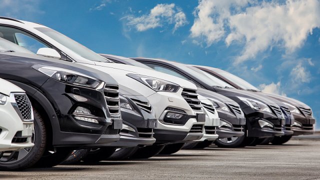 Las ventas de coches en Brasil crecieron casi un 20% en enero-febrero