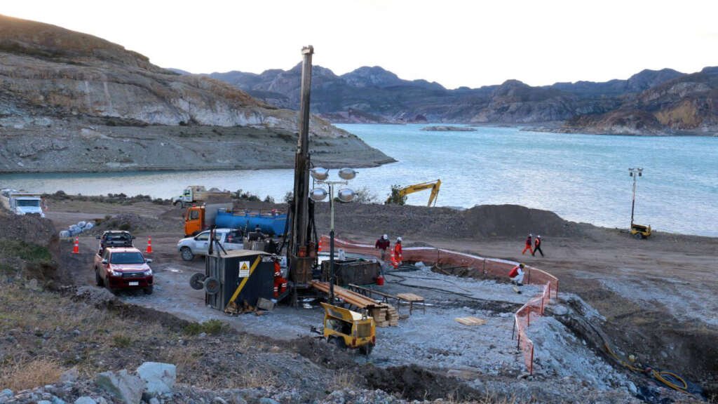 Las dudas sobre quién pagará la cuenta de los incumplimientos ambientales de Minera Cerro Bayo