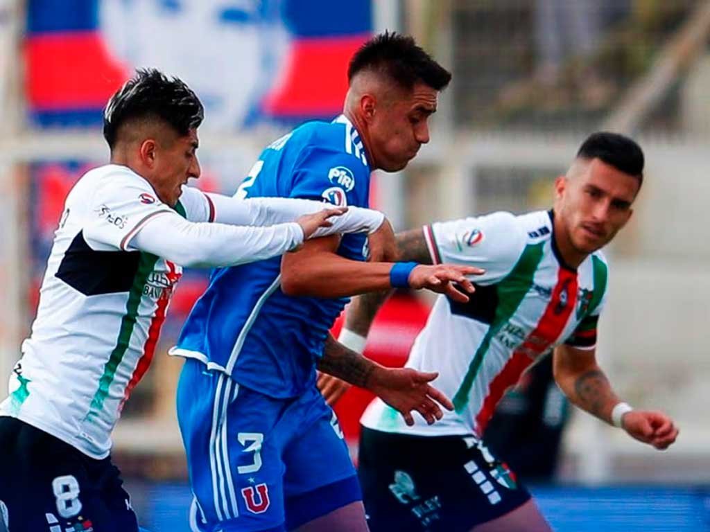 Universidad de Chile sigue invicta y encabeza torneo de fútbol