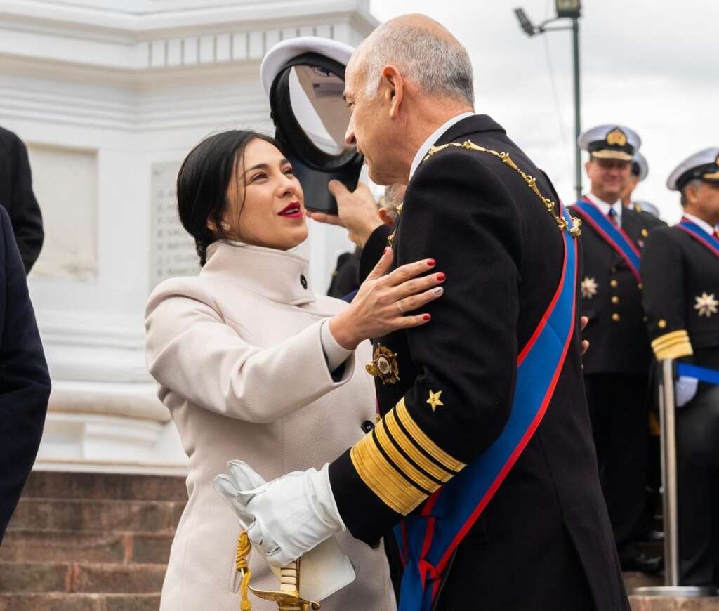 Día de las Glorias Navales: Karol Cariola destaca el rol de la Armada en el control de las fronteras marítimas