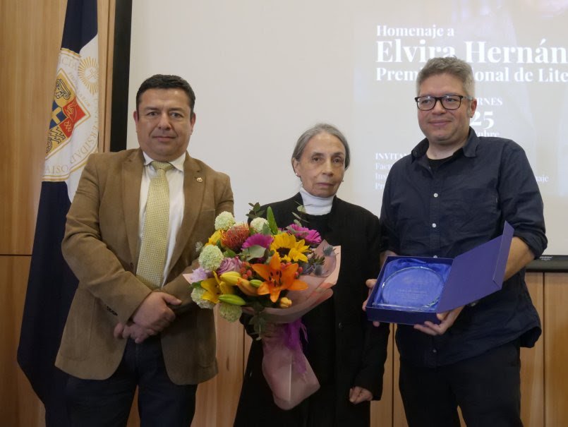 Premio Nacional de Literatura 2024 es homenajeada en la PUCV